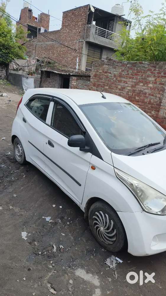 Hyundai Eon Era 2016 Petrol Manual