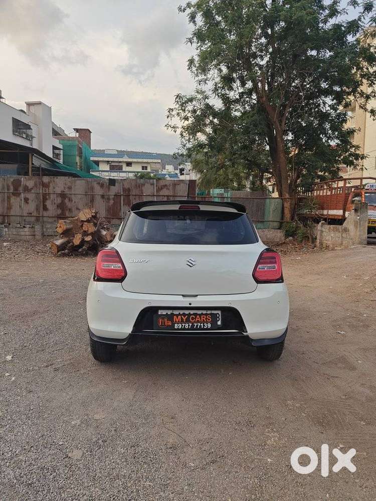 Maruti Suzuki Swift Vxi + Manual, 2023, Petrol