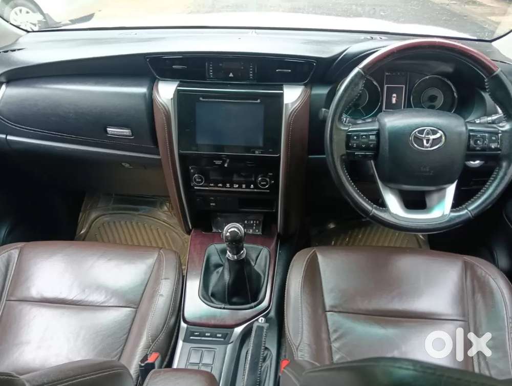 Toyota Fortuner 4x2 At 2.8 Diesel, 2019, Diesel