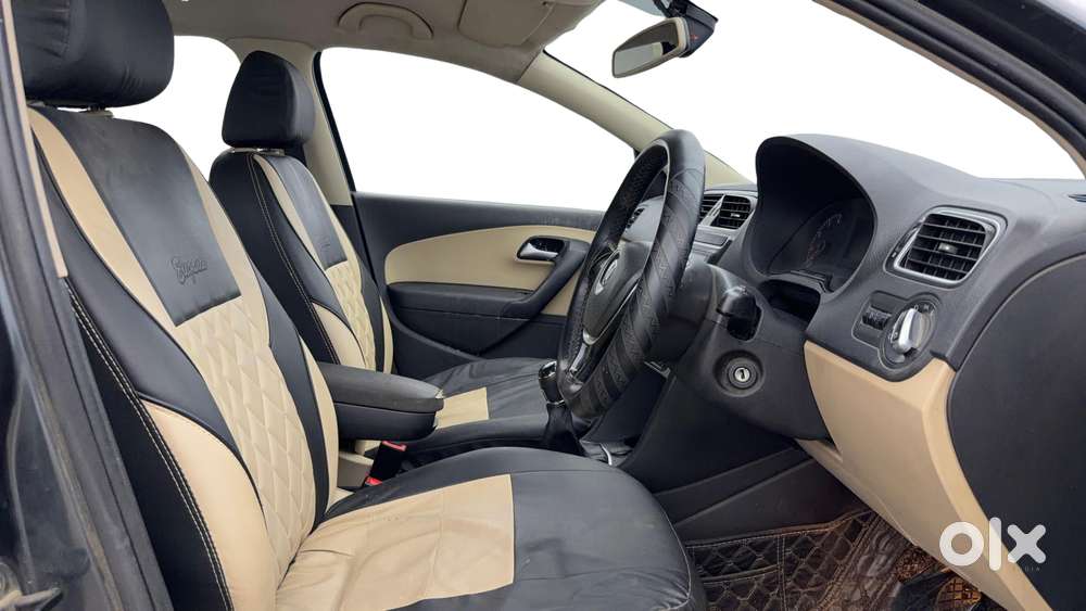 Volkswagen Ameo 1.2 Mpi Highline 16 Alloy, 2017, Petrol
