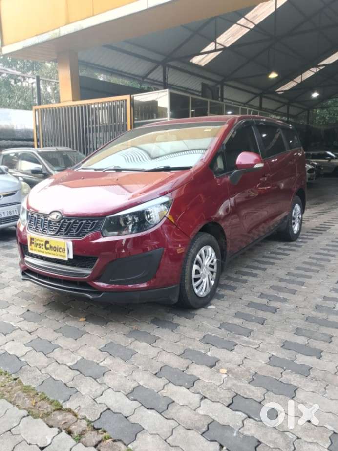 Mahindra Marazzo