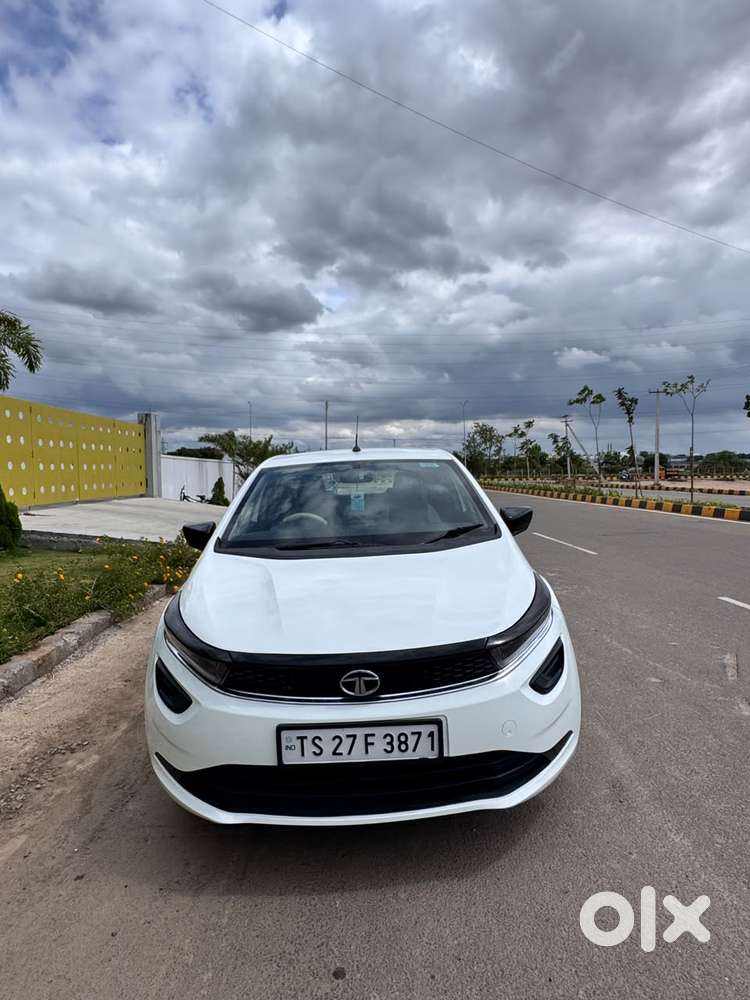 Tata Altroz 1.2 Xe Plus Petrol, 2022, Petrol