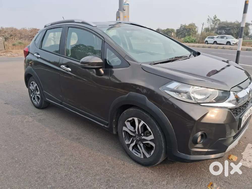 Honda Wr-v 2017 Diesel 98000 Km Driven New Condition