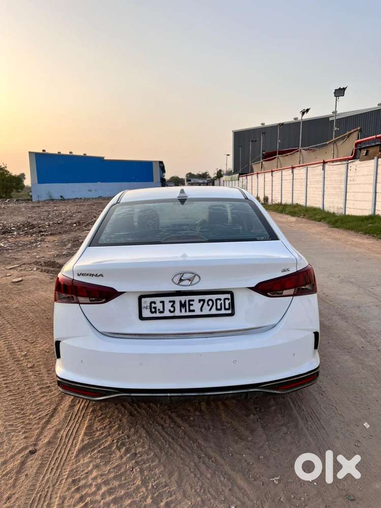 Hyundai Verna Sx 1.5 Petrol Ivt, 2021, Petrol