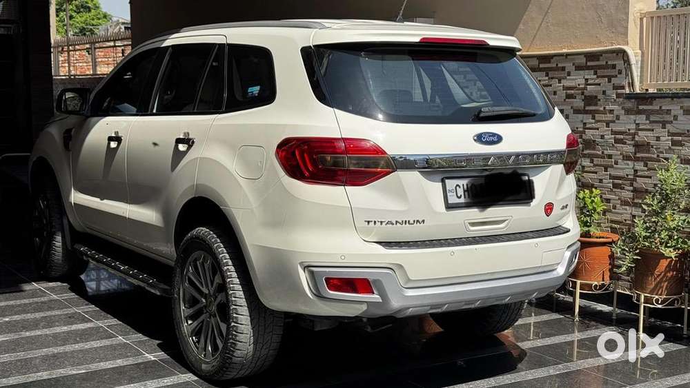 Ford Endeavour 2021 Diesel Well Maintained