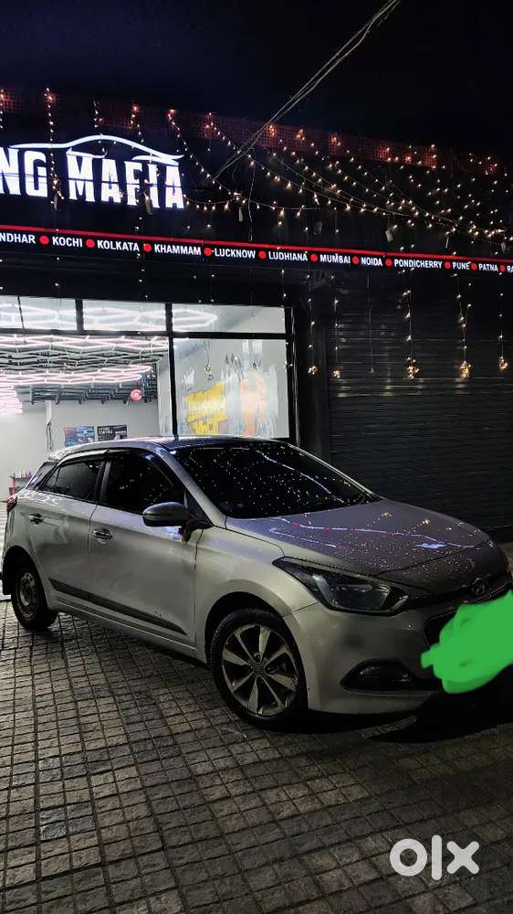 Hyundai New I20 2017 Petrol Asta. अगस्त महीना तक इंश्योरेंस भी है।