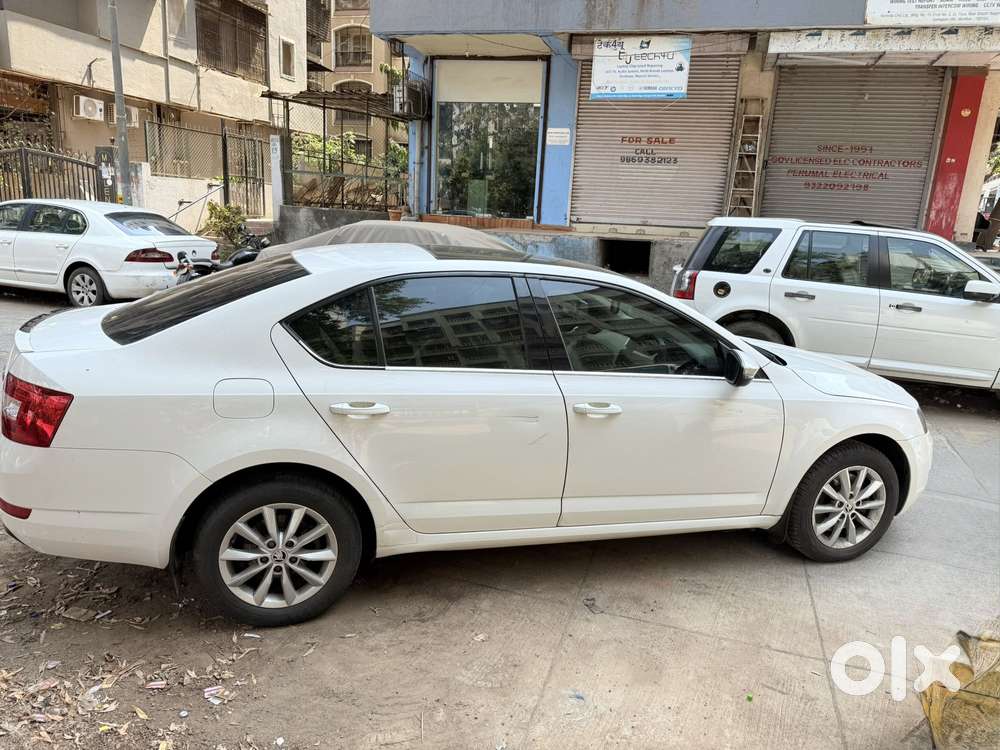 Skoda Octavia 2013-2017 Style Plus 1.8 Tsi At, 2012, Petrol