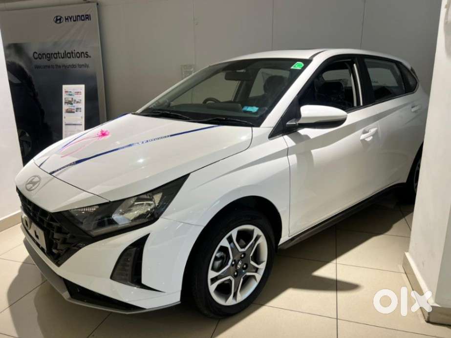 Hyundai New I20 1.2 Sportz Mt, 2025, Petrol