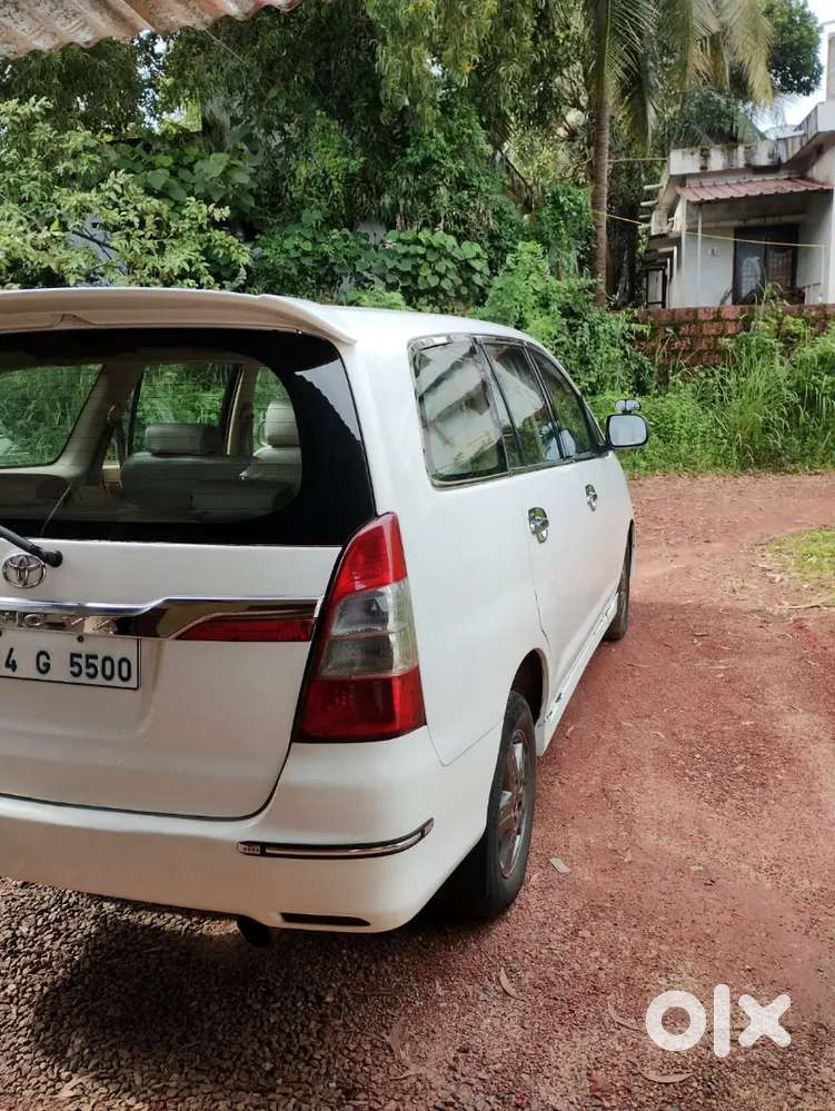 Toyota Innova G2 8 Str 2007 Diesel Manual