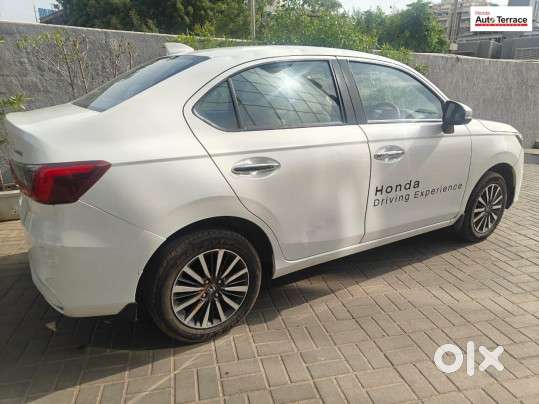Honda Amaze Zx 1.2 Petrol Mt, 2024, Petrol