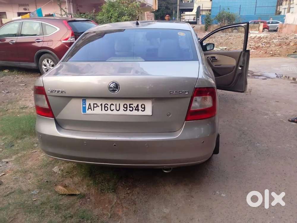 Skoda Rapid Style Plus 2014 Diesel Manual