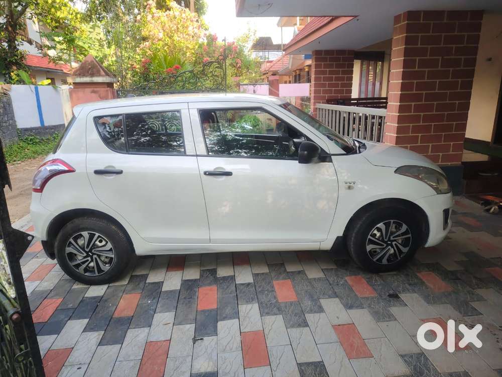 Maruti Suzuki Swift Lxi, 2017, Petrol