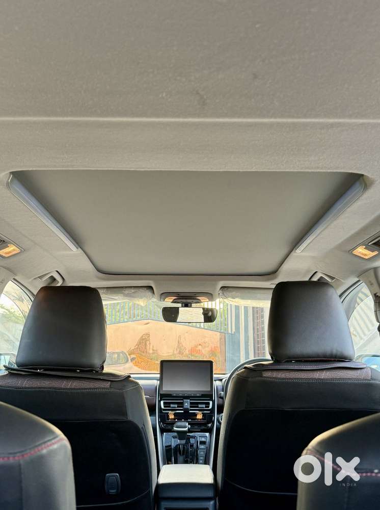 Toyota Innova Hycross 2.0 Vx (o) Hybrid 7 Str, 2024, Petrol