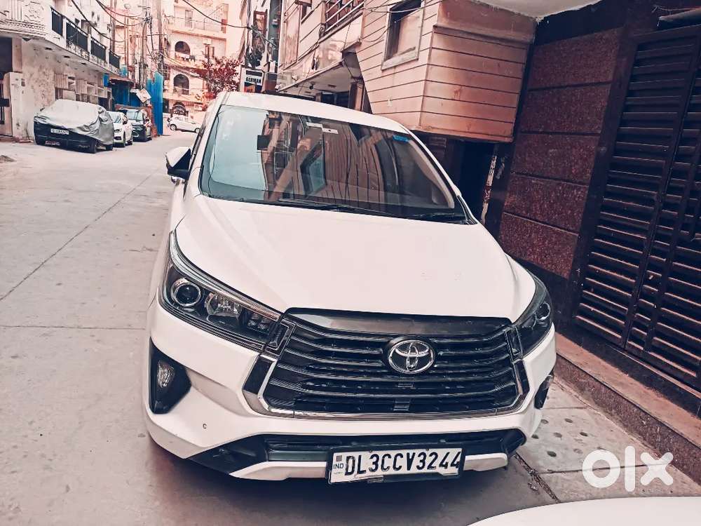 Toyota Innova Crysta