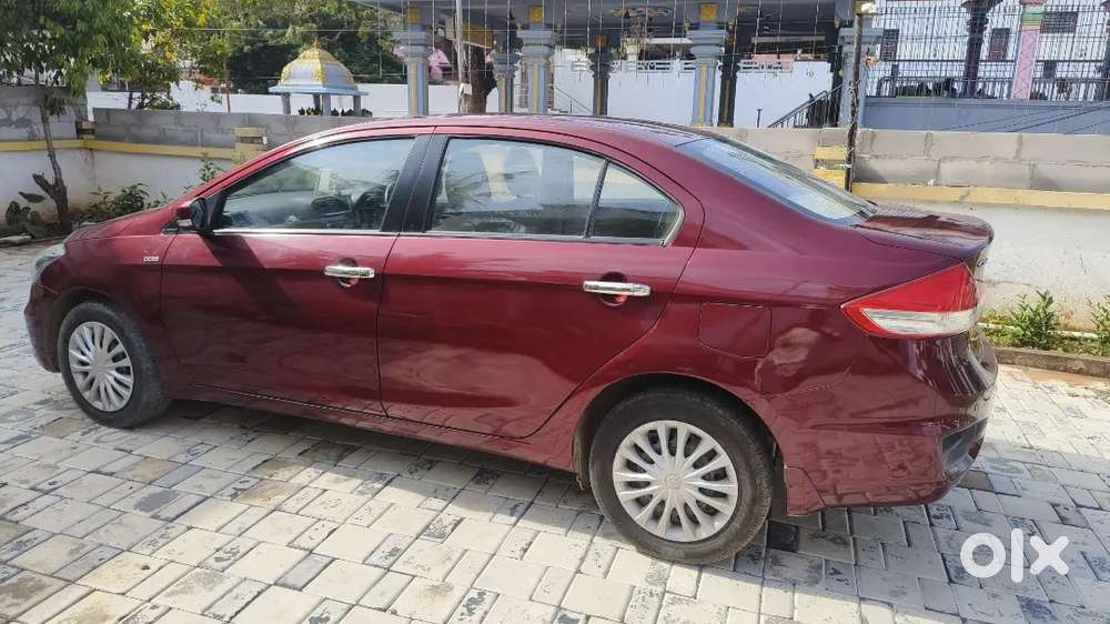 2015 Maruti Ciaz Diesel  Single Owner  1.27l Km  Full Company Servi