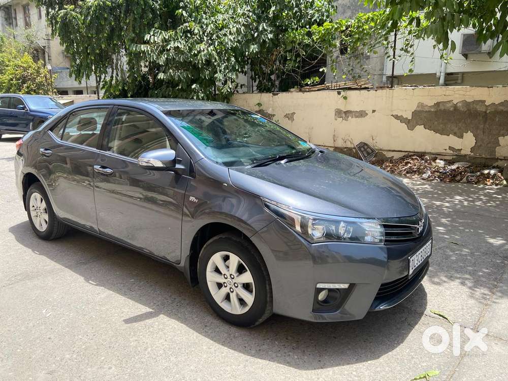 Toyota Corolla Altis 2010-2013 G, 2014, Petrol