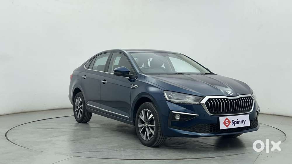 Skoda Slavia Style 1.0l Tsi At, 2023, Petrol