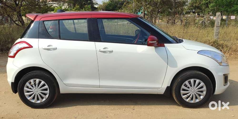 Maruti Suzuki Swift Vxi Abs Bsiv, 2015, Petrol