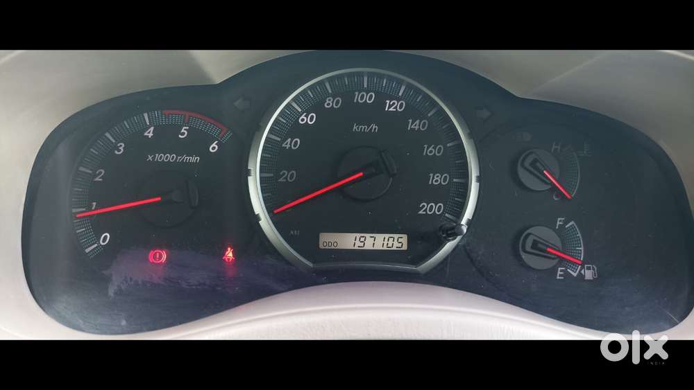 Toyota Innova 2.0 V, 2012, Diesel