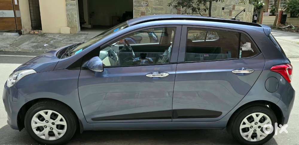 Hyundai Grand I10 Sportz, 2014, Petrol