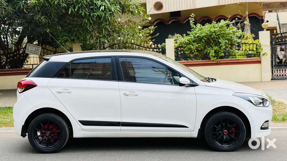 Hyundai Elite I20 1.4 Sportz (o) Crdi, 2014, Diesel