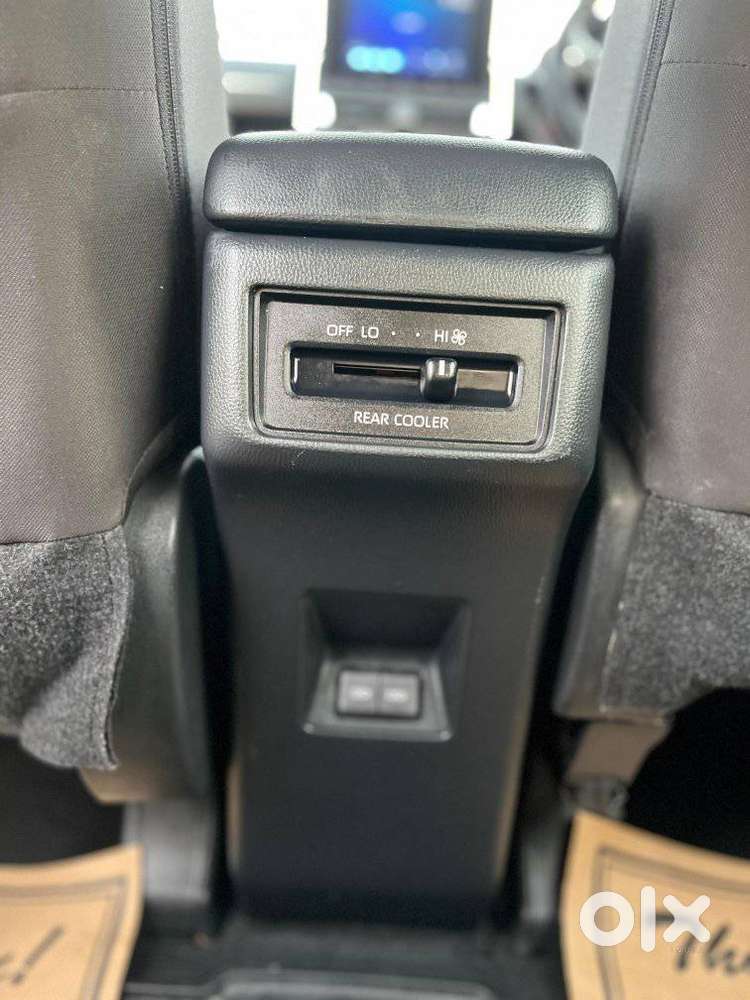 Toyota Innova Hycross 2.0 Gx 8 Str, 2025, Petrol