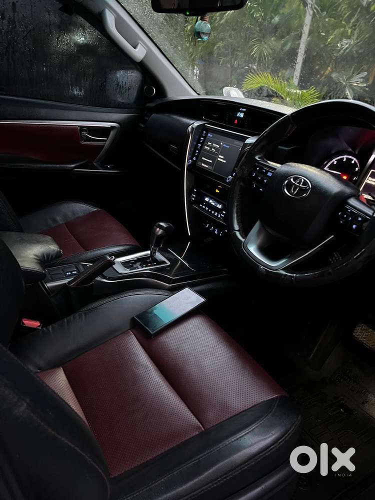 Toyota Fortuner Legender 2.8 4x4 Diesel Automatic 2023