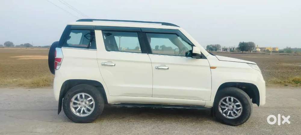 Mahindra Tuv 300 2015 Diesel Good Condition