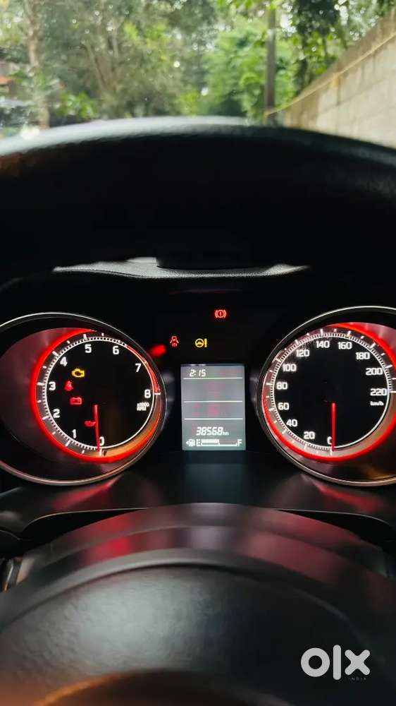 Maruti Suzuki Swift 2023 Petrol 39000 Km Driven