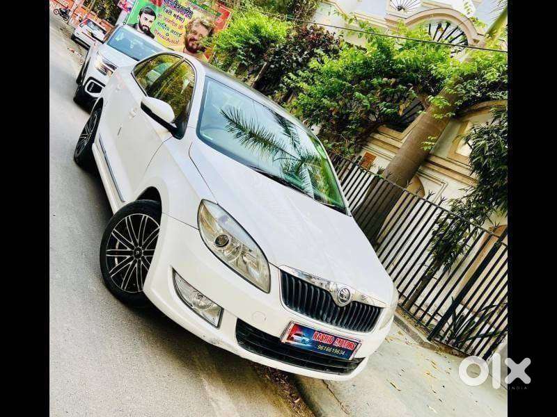 Skoda Rapid 2013-2016 1.5 Tdi At Ambition With Alloy Wheel, 2015, Di..