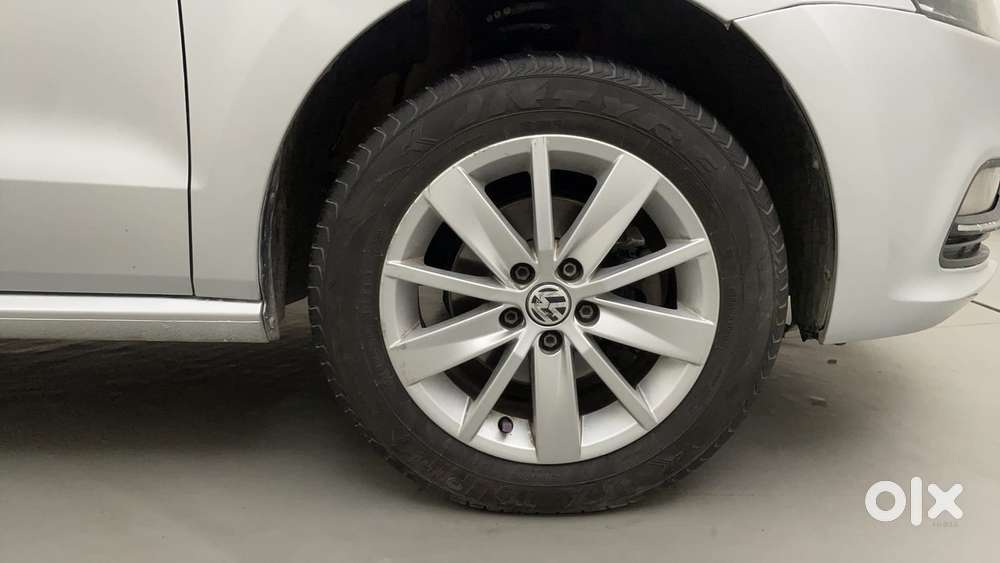 Volkswagen Polo 2009-2013 Petrol Highline 1.2l, 2015, Petrol