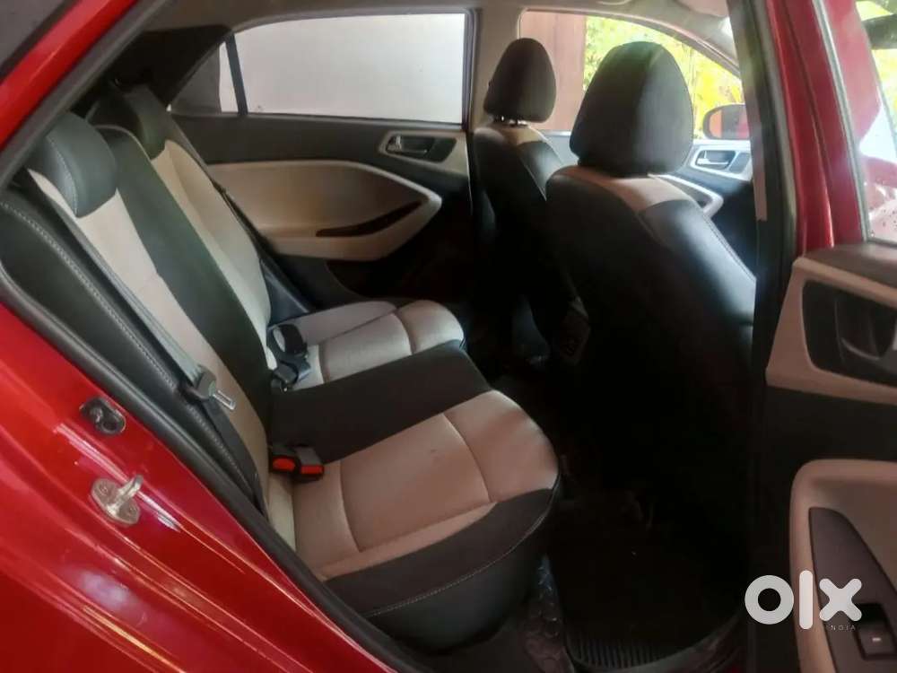 Hyundai I20 2015 Petrol 60000 Km Driven
