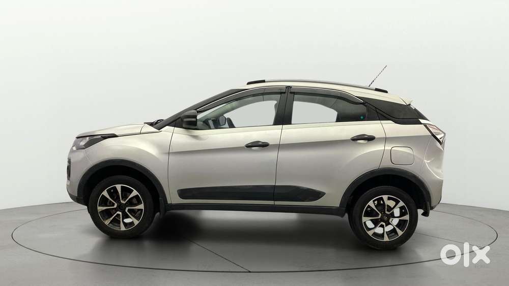 Tata Nexon 1.5 Revotorq Xma Amt (s), 2021, Petrol