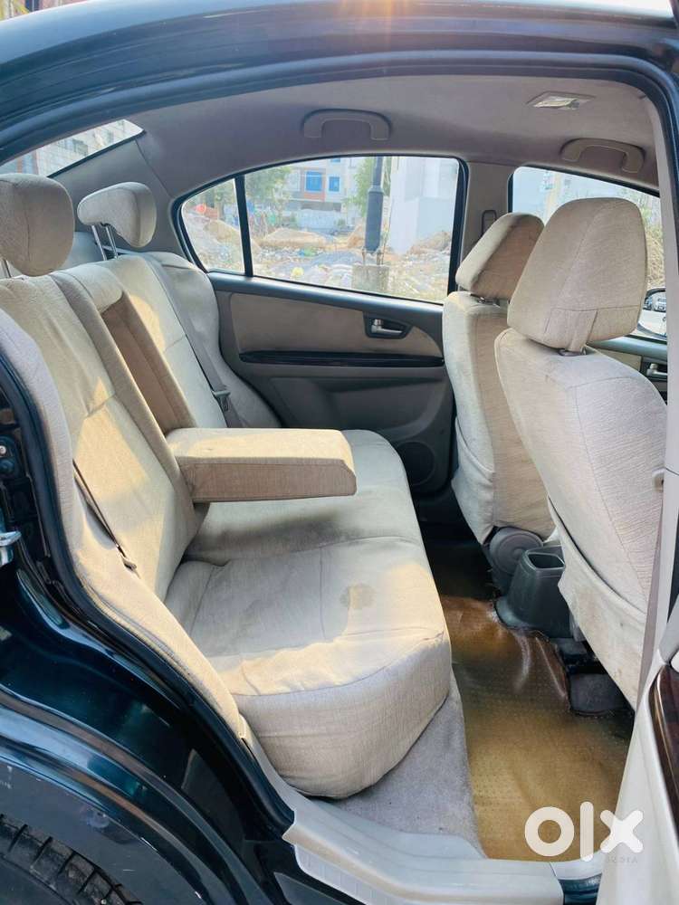 Maruti Suzuki Sx4 Zxi 2010