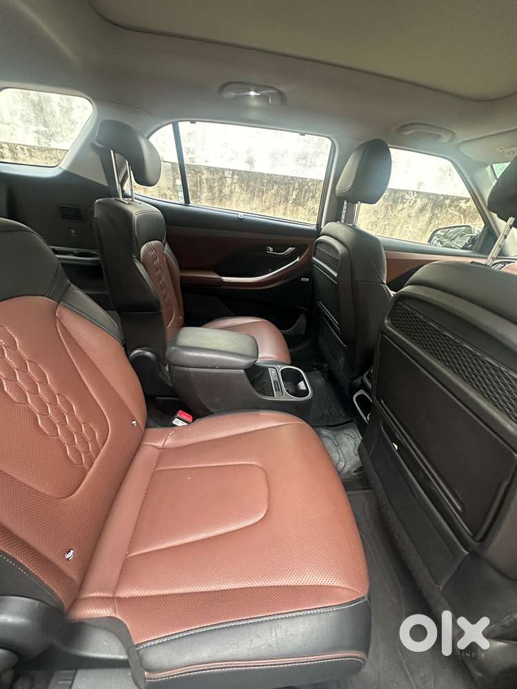 Hyundai Alcazar 2023 August Diesel Highend