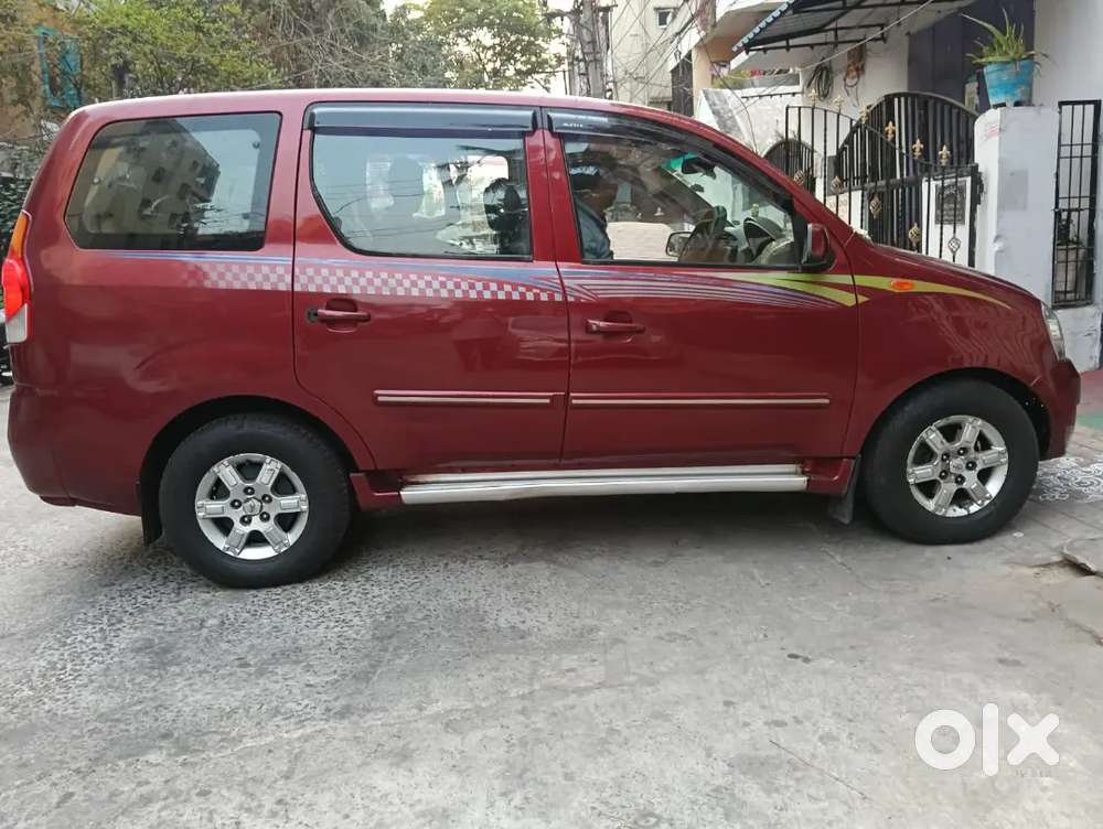 Mahindra Xylo 2010