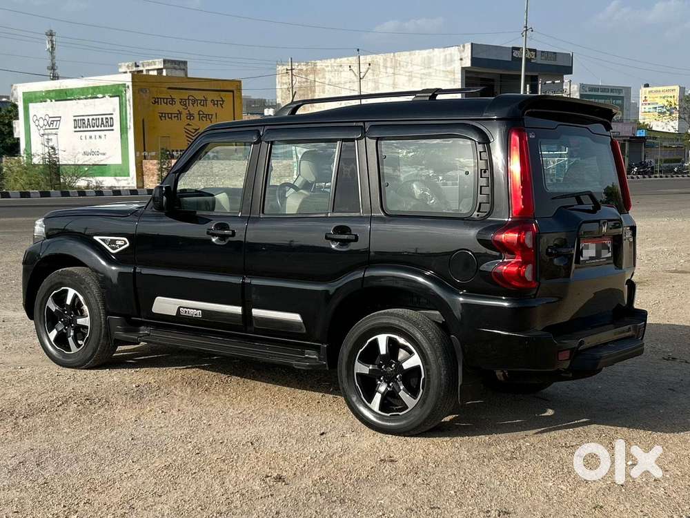 Mahindra Scorpio Classic