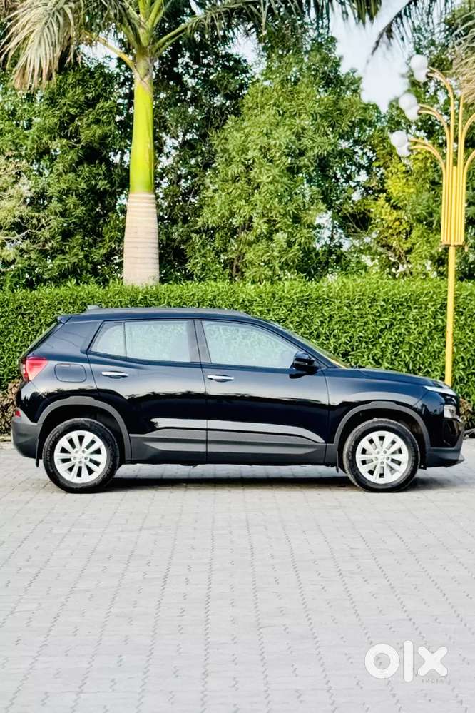 Skoda Kylaq Signature Plus At, 2025, Petrol
