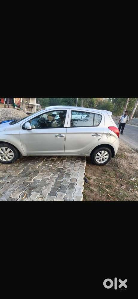 Hyundai Car 2014 Km