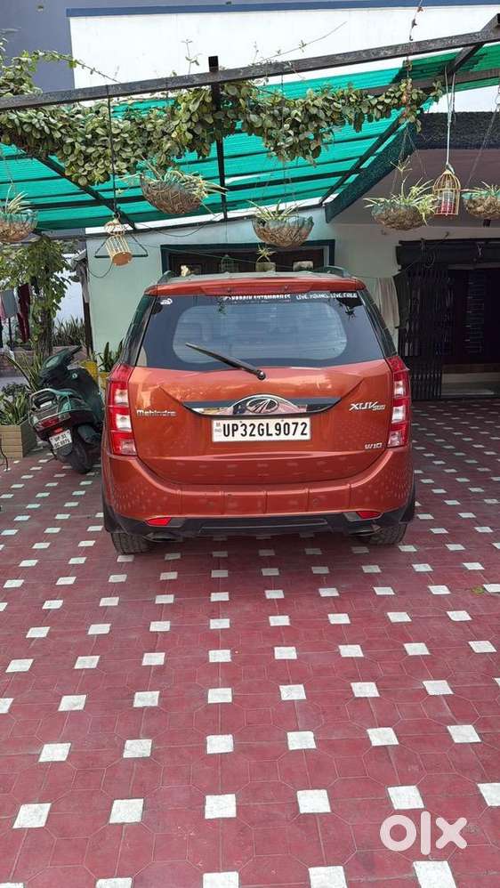 Mahindraxuv500 W10 2015 Diesel Well Maintained
