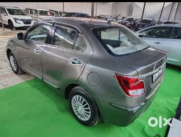 Maruti Suzuki Dzire 1.2 Vxi, 2018, Petrol
