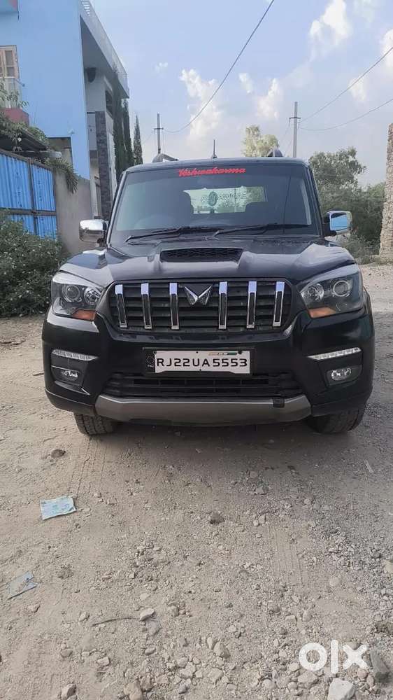 Mahindra Scorpio 2012 Manual डीज़ल