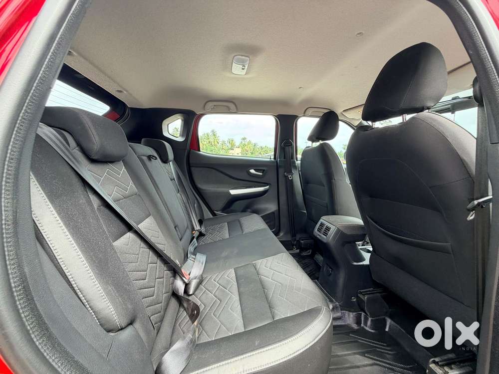 Nissan Magnite 1.0 Xv Premium Turbo Cvt, 2023, Petrol