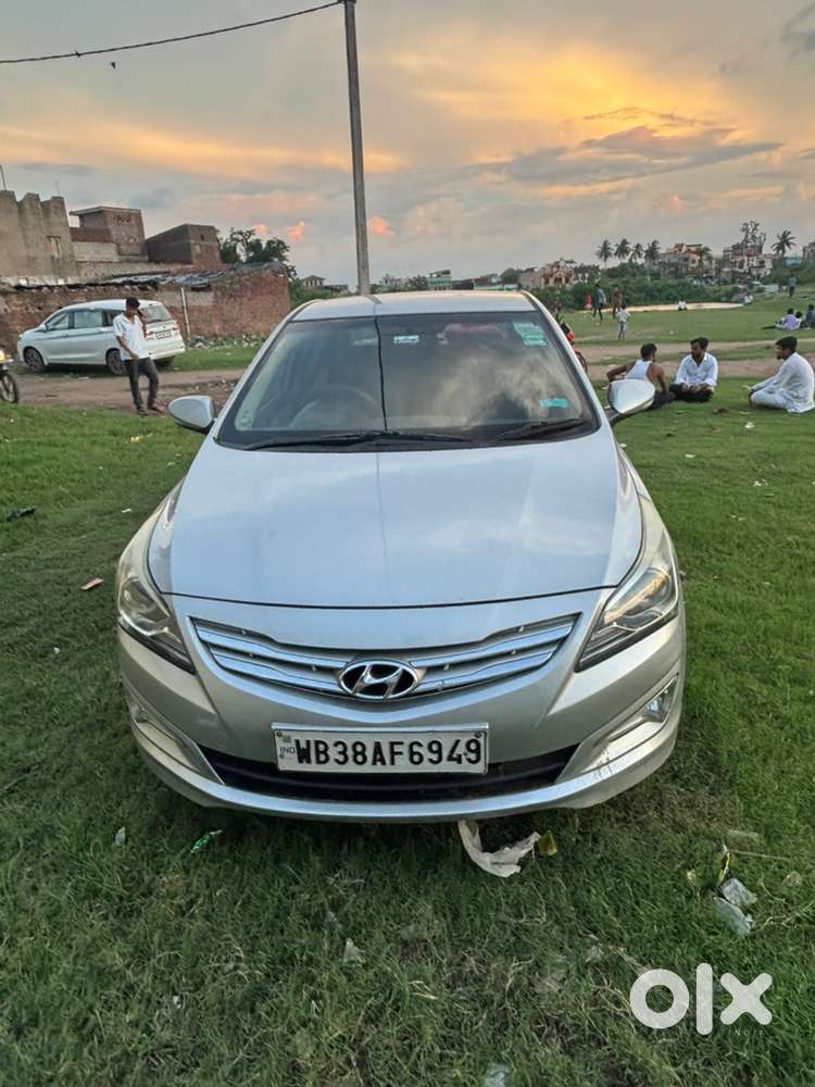 Hyundai Verna Petrol 2015