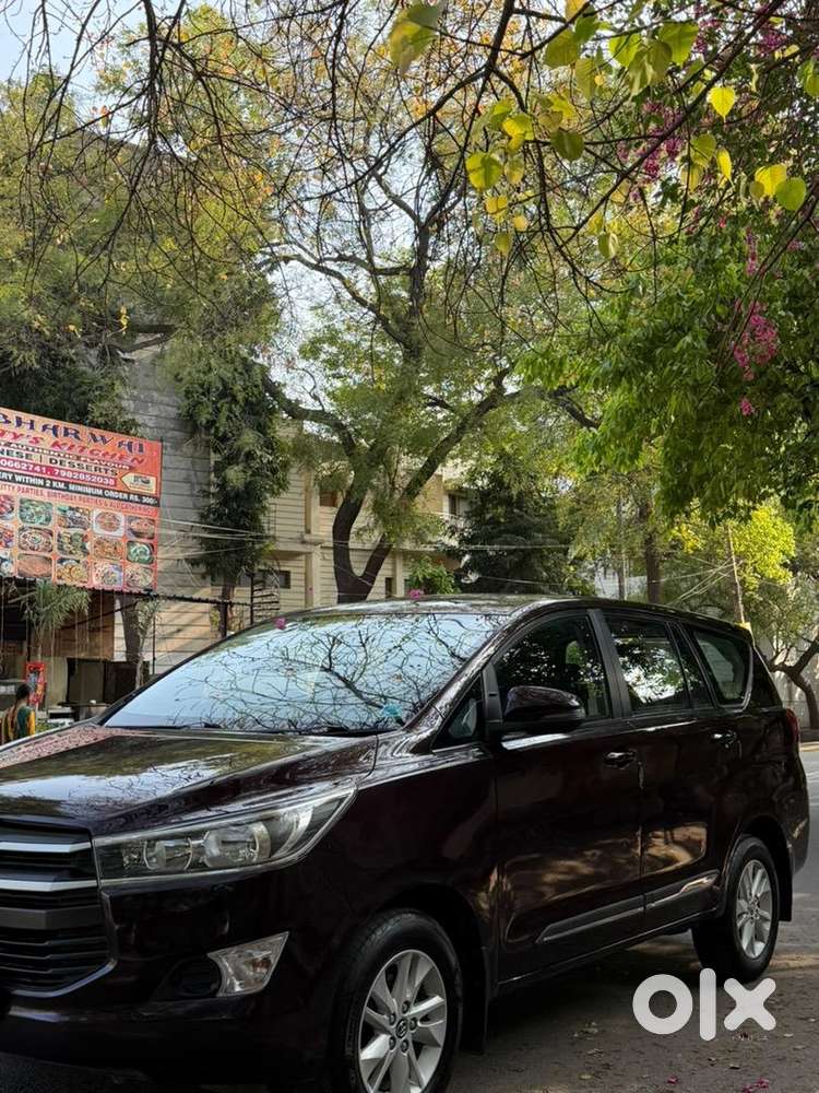 Toyota Innova Crysta 2018 Diesel Well Maintained