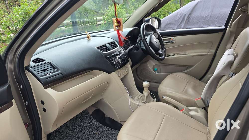 Maruti Suzuki Dzire 1.2 Vxi, 2017, Petrol