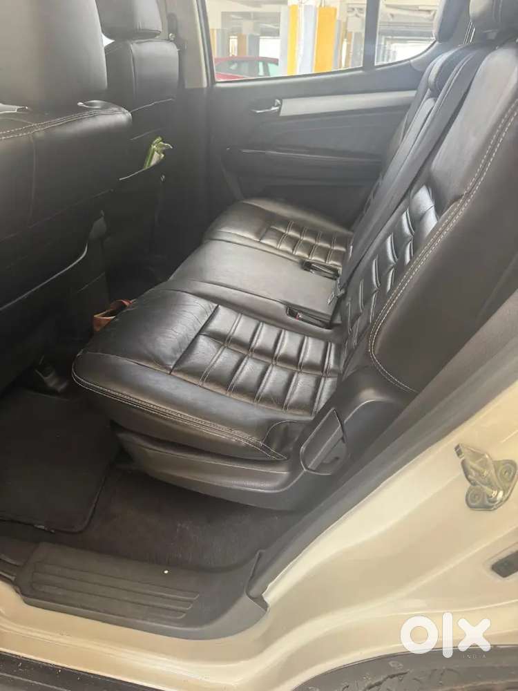 Isuzu Mu-x 2018 Diesel Well Maintained