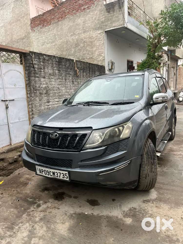 Mahindra Xuv500 2013 Diesel 80000 Km Driven