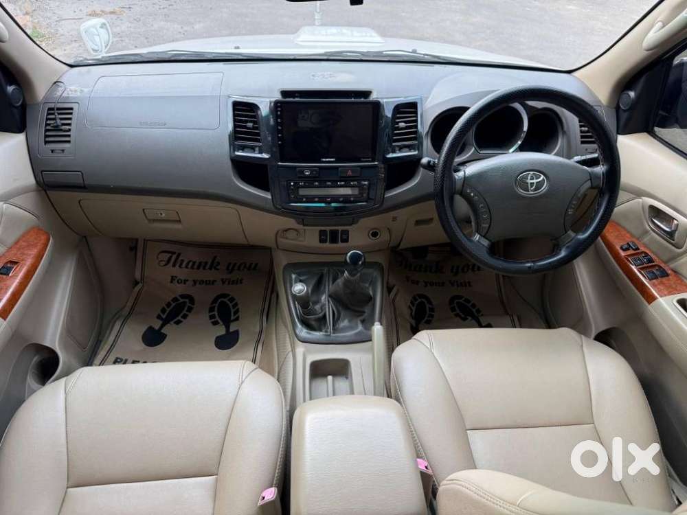 Toyota Fortuner 4x4 Mt 2.8 Diesel, 2011, Diesel
