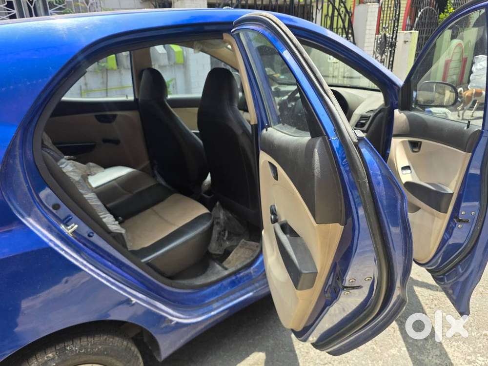 Hyundai Eon 2015 Car